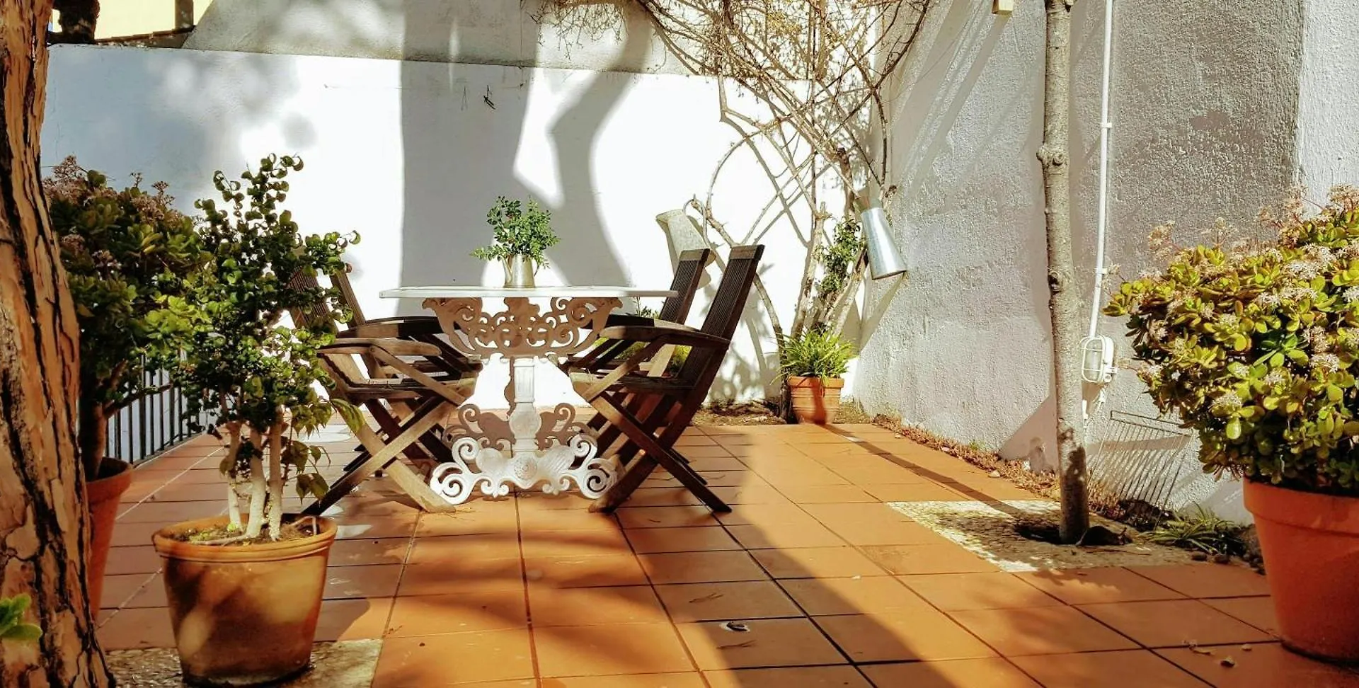 T1- Family Getaway 50M From The Beach 타마리우 아파트