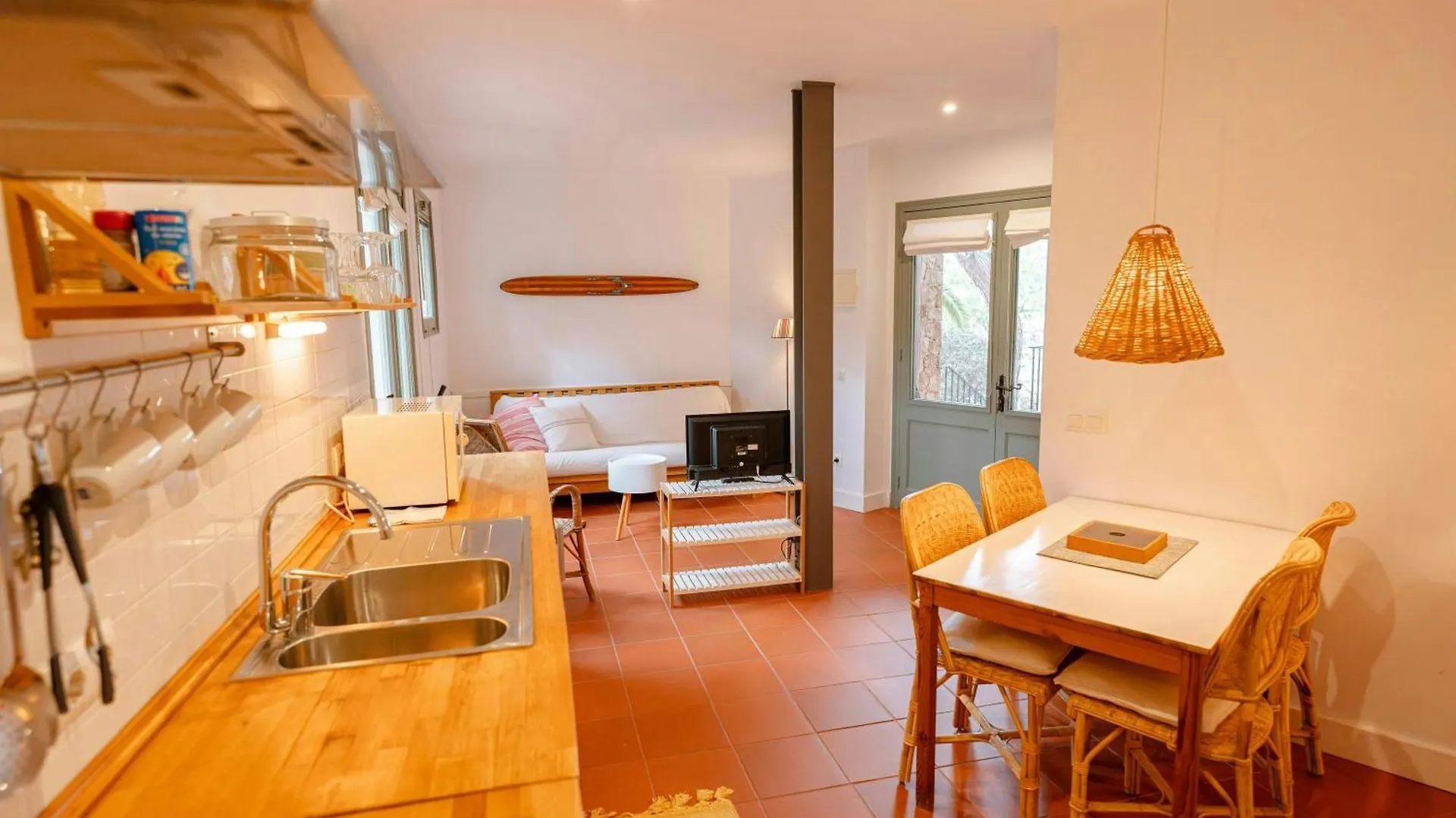 T1- Family Getaway 50M From The Beach Tamariu Apartament